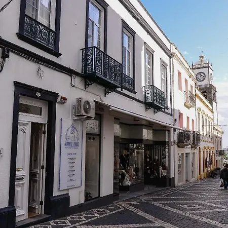 Pensjonat Casa Da Matriz 3*